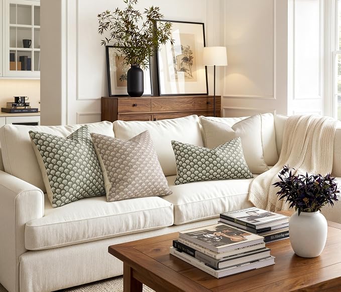 MIULEE Set of 2 Decorative Floral Lumbar Pillow Covers Neutral Vintage Throw Pillows Block Print Boho Farmhouse Cushion Covers for Modern Home Decor Couch Sofa Bed Living Room, 12x20 Inch, Sage Green