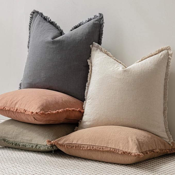 Foindtower Set of 2 Decorative Linen Fringe Throw Pillow Covers Cozy Boho Farmhouse Cushion Cover with Tassels Soft Accent Pillowcase for Couch Chair Sofa Bed Living Room Home Decor,18×18 Inch,Gray