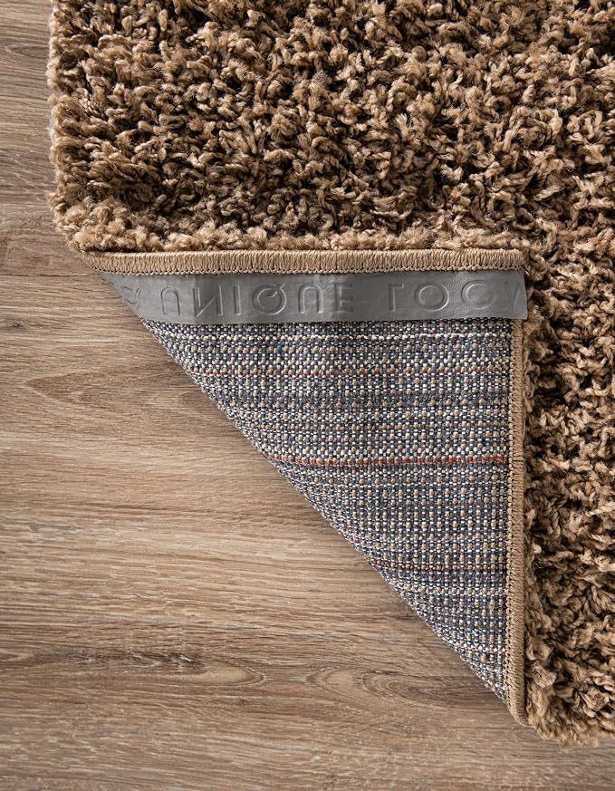 Unique Loom Solid Shag Collection Area Rug (2' 2" x 3' 1" Rectangle, Sandy Brown)
