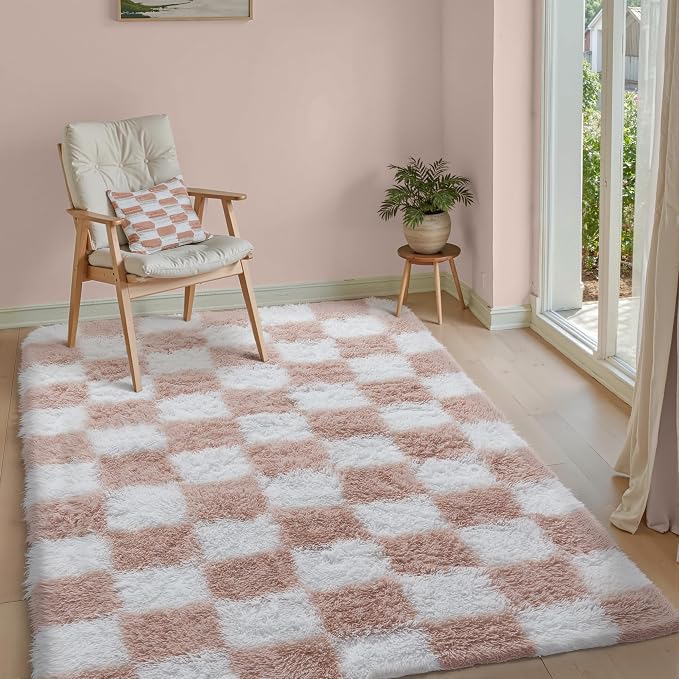 PureCozy Checkered Rug 5x7 for Living Room, Pink and White Modern Shag Rugs Super Soft Washable Indoor Office Fuzzy Carpet Non-Slip Fluffy Rugs for Bedroom Home Aesthetic Decor