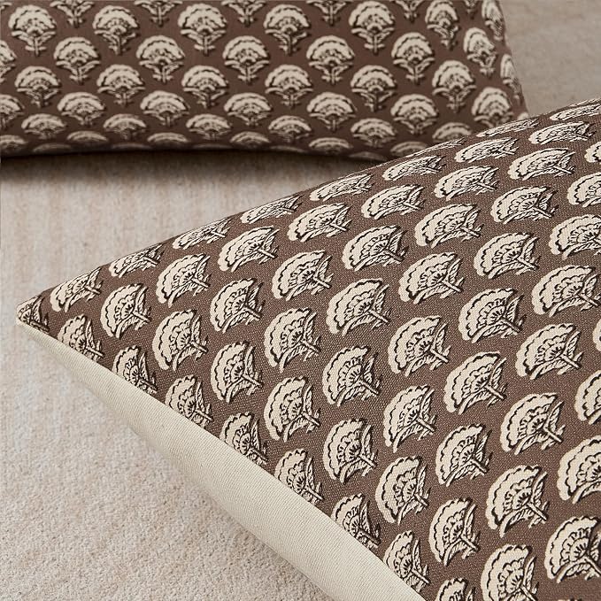 MIULEE Set of 2 Decorative Floral Throw Pillow Covers Neutral Vintage Fall Block Print Boho Farmhouse Cushion Covers for Modern Home Decor Couch Sofa Bed Living Room, 22x22 Inch, Chocolate Brown