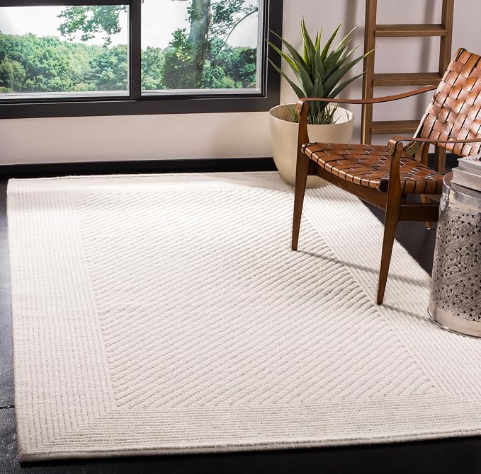 SAFAVIEH Natura Area Rug 6x8, Wool Knotted Ivory NAT450A