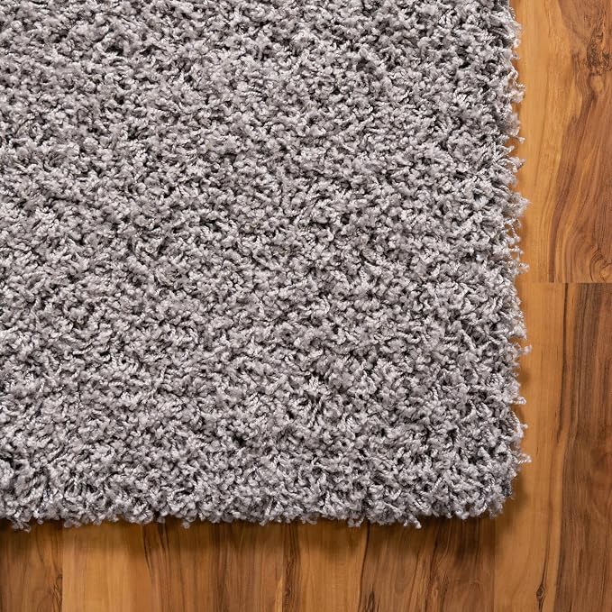 Unique Loom Solid Shag Collection Area Rug (2' x 6' 5" Runner, Cloud Gray) | Modern Solid rug, stain and water resistant, doesn't shed, easy to clean, kid and pet friendly. Ideal for the bathroom.