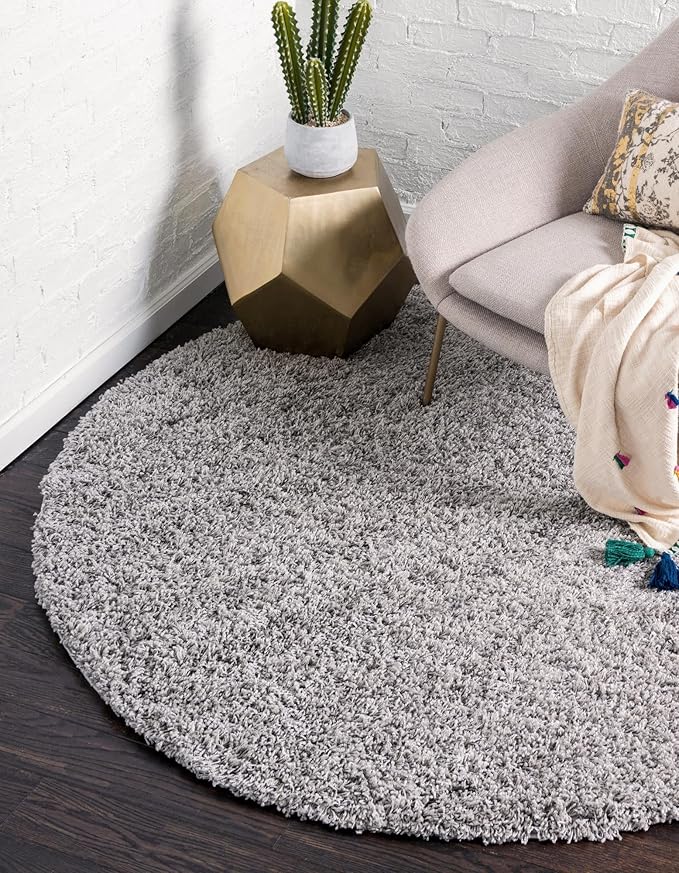 Unique Loom Solid Shag Collection Area Rug (7' 1" Round, Cloud Gray)