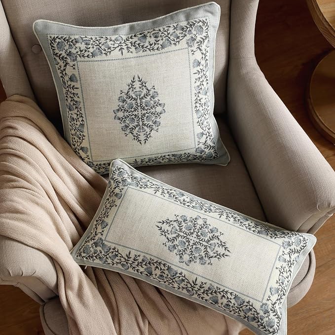 ISAENNE Designer Linen Throw Pillow Cover,Set of 2,18"x18"-Segerman A | Elegant Chinoiserie Square Pillow Cover,Concealed Zipper Design,Floral Pattern,Sofas,Bedroom,Living Room,Lounge Chairs