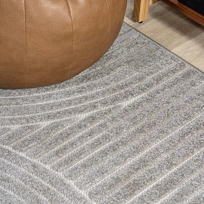 JONATHAN Y Hallie High-Low Curve Gray/Ivory Indoor/Outdoor Area Rug, 4x6, Minimalist, Pet Friendly, Non-Shedding, Stain Resistant, Hose-Washable for Backyard, Patio, Porch (SCN100A-4)