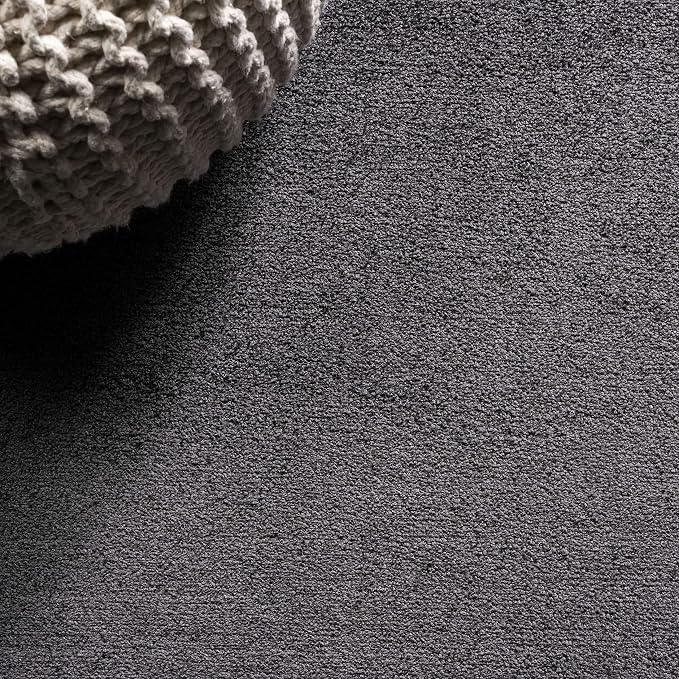 JONATHAN Y Haze Solid Low-Pile Black Runner Rug 2x8, Coastal,Bohemian,Minimalist,Classic, Easy-Cleaning for Living Room,Bedroom,Kitchen,Pet Friendly,Non-Shedding (SEU100I-28)