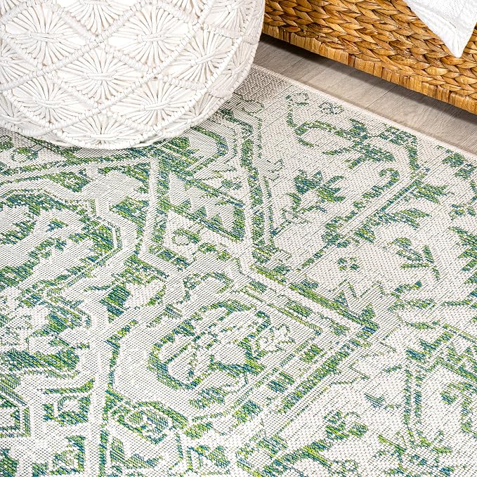 JONATHAN Y Boho Medallion Indoor Outdoor Round Area Rug 5 Ft Green/Cream, Estrella Textured Weave for Backyard, Patio, Porch, Easy-Cleaning, High Traffic, Pet-Friendly, Non-Shedding (SMB105G-5R)