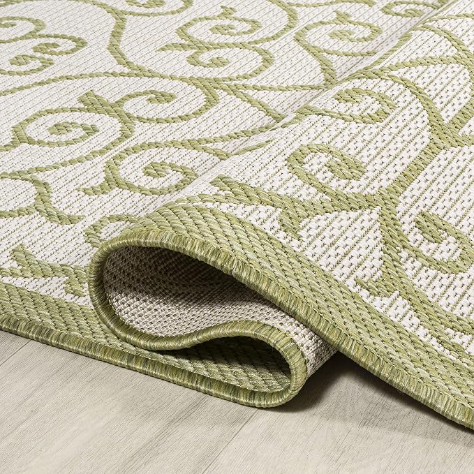 JONATHAN Y Vintage Filigree Indoor Outdoor Area Rug 5X8 Green/Cream, Madrid Textured Weave for Backyard, Patio, Porch, Easy-Cleaning, High Traffic, Pet-Friendly, Non-Shedding (SMB107H-5)