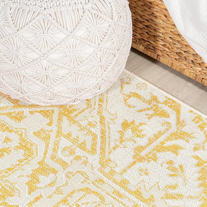 JONATHAN Y Boho Medallion Indoor Outdoor Area Rug 4X6 Cream/Yellow, Estrella Textured Weave for Backyard, Patio, Porch, Easy-Cleaning, High Traffic, Pet-Friendly, Non-Shedding (SMB105H-4)