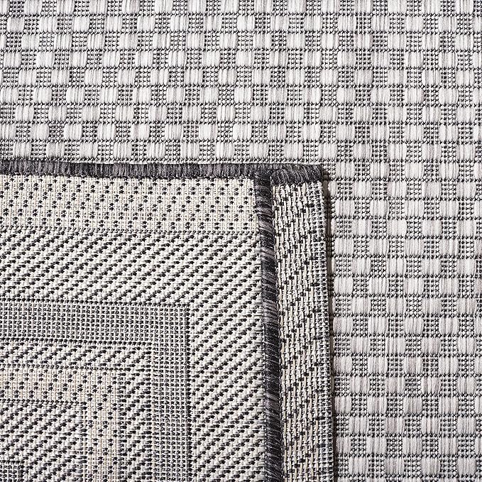 SAFAVIEH Courtyard Outdoor Accent Rug 2'3"x5', Light Grey CY8475-37612