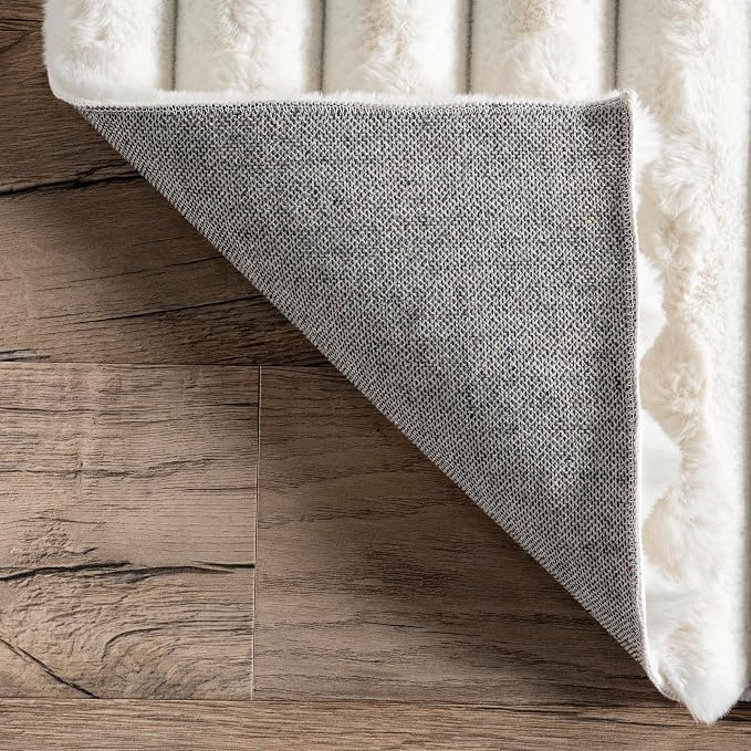nuLOOM Kai Off White Striped Washable Area Rug, 5' Round | Nuloom Kai Striped 5' Round Machine Washable Area Rug for Living Room Bedroom Dining Room, Off White