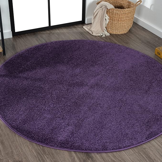 JONATHAN Y Haze Solid Low-Pile Purple 5' Round Indoor Area Rug, Coastal,Bohemian,Minimalist,Classic, Easy-Cleaning for Living Room,Bedroom,Kitchen,Pet Friendly,Non-Shedding (SEU100N-5R)