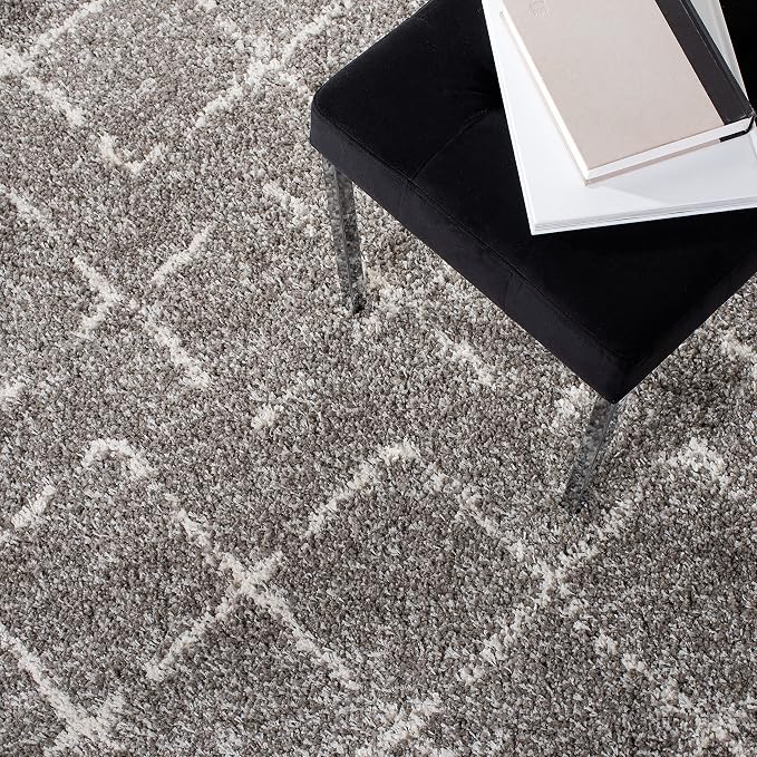 SAFAVIEH Area Rug 9x12 - Arizona Shag Collection - Large - Brown & Ivory, Moroccan Design, Non-Shedding & Easy to Clean, Ideal for Living Room, Bedroom, Dining Space (ASG743B)