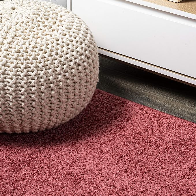 JONATHAN Y Haze Solid Low-Pile Red 7x7 Square Indoor Area Rug, Coastal,Bohemian,Minimalist,Classic, Easy-Cleaning for Living Room,Bedroom,Kitchen,Pet Friendly,Non-Shedding (SEU100E-7SQ)