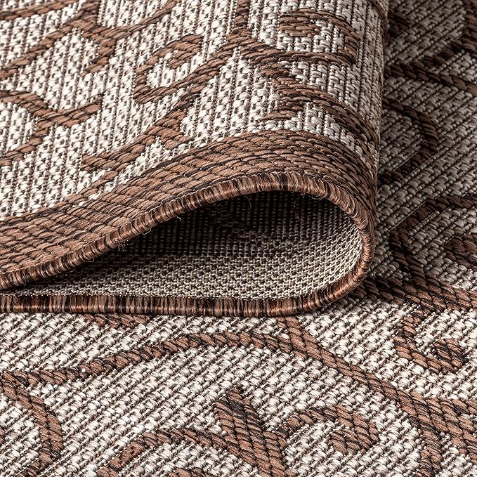 JONATHAN Y Vintage Filigree Indoor Outdoor Area Rug 5X8 Taupe/Espresso, Madrid Textured Weave for Backyard, Patio, Porch, Easy-Cleaning, High Traffic, Pet-Friendly, Non-Shedding (SMB107C-5)