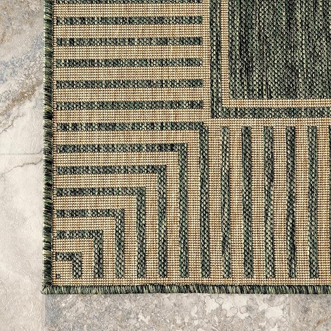 Nuloom Asha Green/Brown, 4' x 6', Casual, Striped Border, Soft and Cozy, High Traffic, Easy Clean, Durable Area Rug for Indoor/Outdoor Patio, Deck, Porch, Garden, Courtyard