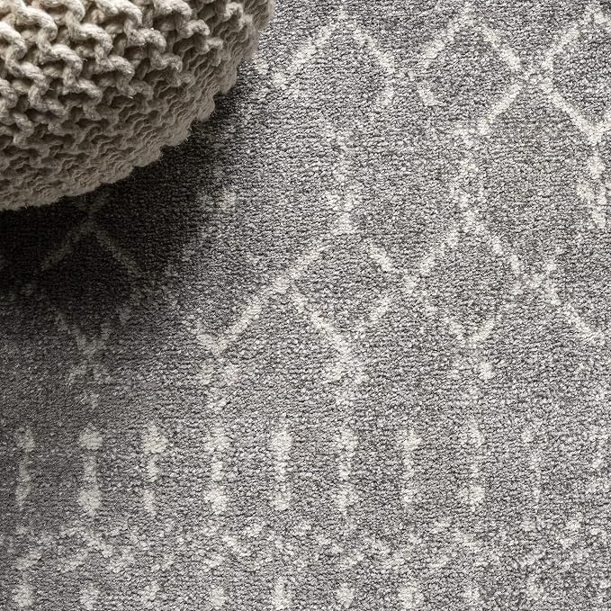 JONATHAN Y Boho Vintage Diamond Gray/Ivory Indoor Area Rug 4X6 ft, Moroccan Hype for Living Room, Bedroom, Kitchen, Office, Easy-Cleaning, High Traffic, Pet-Friendly, Non-Shedding (MOH101C-4)